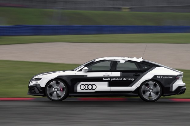 Audi RS 7 piloted driving concept (Bild: Audi)
