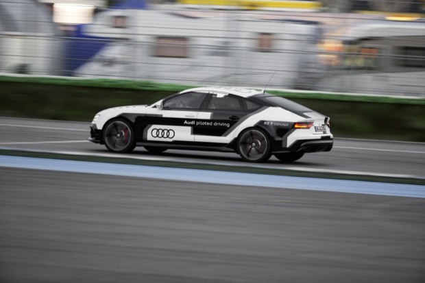 Audi RS 7 piloted driving concept (Bild: Audi)
