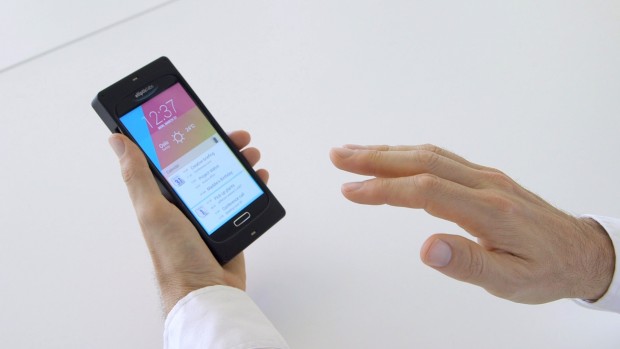 Smartphone mit Ultraschallgeste aufwecken (Bild: Elliptic Labs)