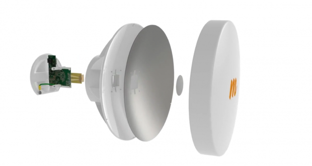 Der Client C5 mit Parabolspiegel (Bild: Mimosa)