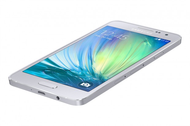 Galaxy A3 (Bild: Samsung)