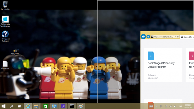 Windows Snap für die Side-by-Side-Ansicht. Der Rahmen ist verglichen mit Windows 8 deutlicher zu erkennen. (Screenshot: Golem.de)