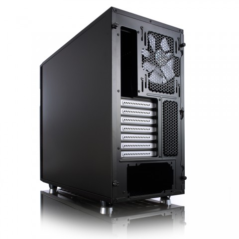 Define R5 (Bild: Fractal Design)