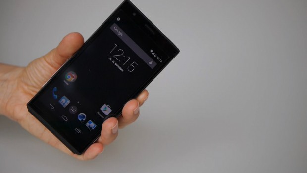 Beim Smartphone setzt Panasonic auf Android in Version 4.4 (Kitkat). Die Android-Oberfläche wird in der Standardversion ausgeliefert. (Foto: Petra Vogt)