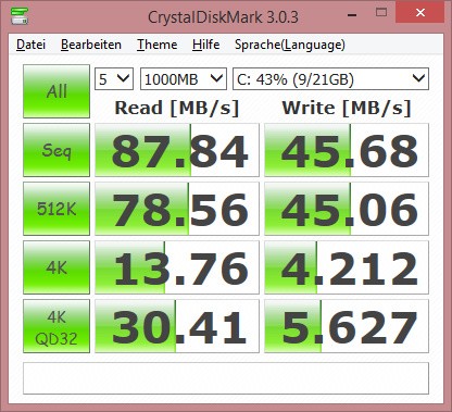 Die eMMC des Asus Eeebook X205TA ist sehr langsam (Bild: Martin Wolf/Golem.de)