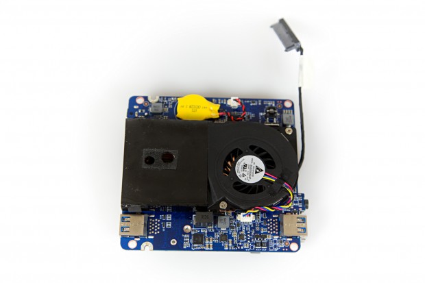 Gigabyte Brix GB-BXi5H-5200 (Bild: Martin Wolf/Golem.de)