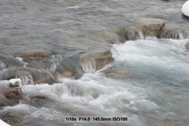 Selbst bei langen Verschlusszeiten und langen Brennweiten gelingen  noch unverwackelte Fotos mit der Sony Alpha 7 II (Bild: Andreas Donath)