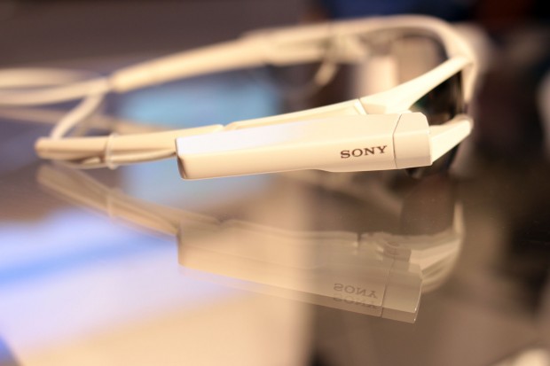 Die Smart Eyeglass Attach von Sony (Bild: Michael Wieczorek)