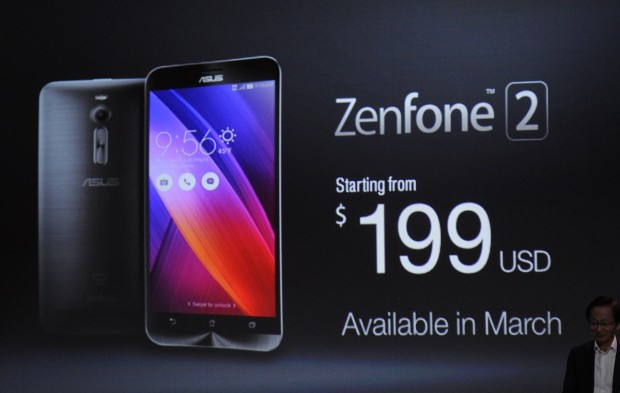 Asus stellt Zenfone 2 und Zenfone Zoom vor. (Fotos: Nico Ernst)