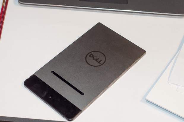 Rückseite des Dell Venue 8 7000 (Foto: Andreas Sebayang/Golem.de)