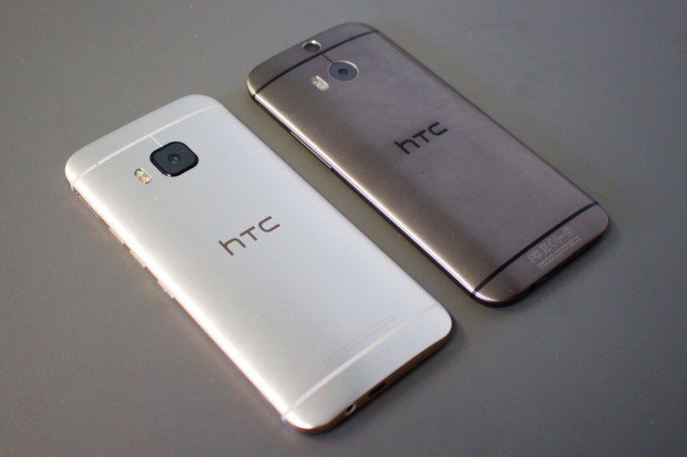 One (M9) links und rechts das One (M8) (Bild: Ingo Pakalski/Golem.de)