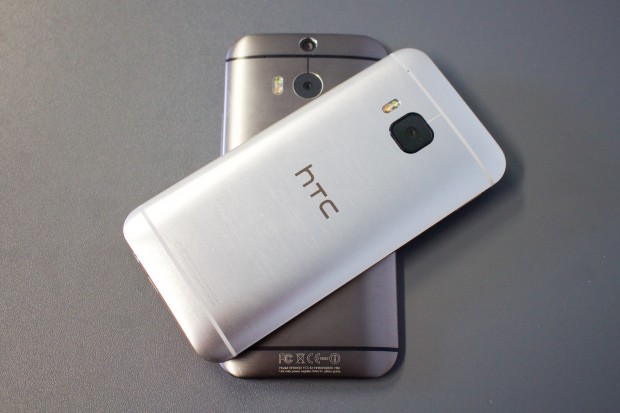 Unten das One (M8), oben das One (M9) (Bild: Ingo Pakalski/Golem.de)