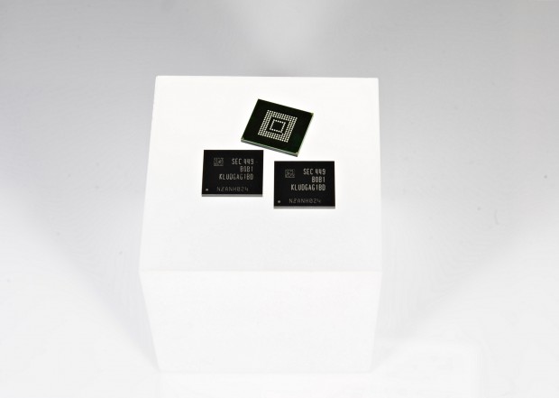 Flash-Chips nach Universal Flash Storage 2.0 (Bild: Samsung)