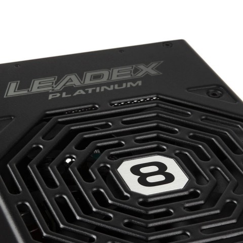 Leadex Platinum (Bild: Super Flower)