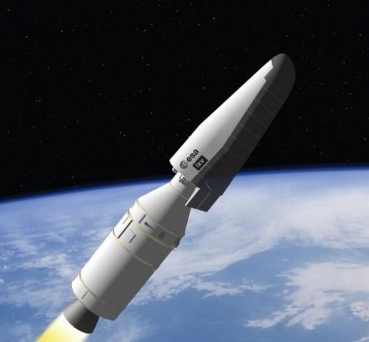 Eine Vega-Trägerrakete wird IXV in eine niedrige Umlaufbahn bringen. (Grafik: J. Huart/Esa)