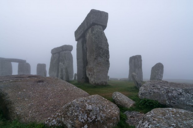 Das Monument Stonehenge in Südengland: Funde von der Steinzeit bis zum Stonehenge Free Festival (Foto: LBI Arch Pro)