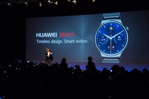 Erste Smartwatch von Huawei (Bild: Martin Wolf/Golem.de)