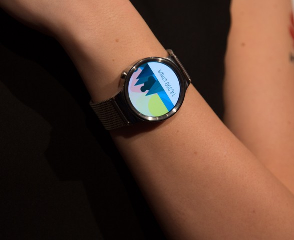 Erste Smartwatch von Huawei (Bild: Martin Wolf/Golem.de)