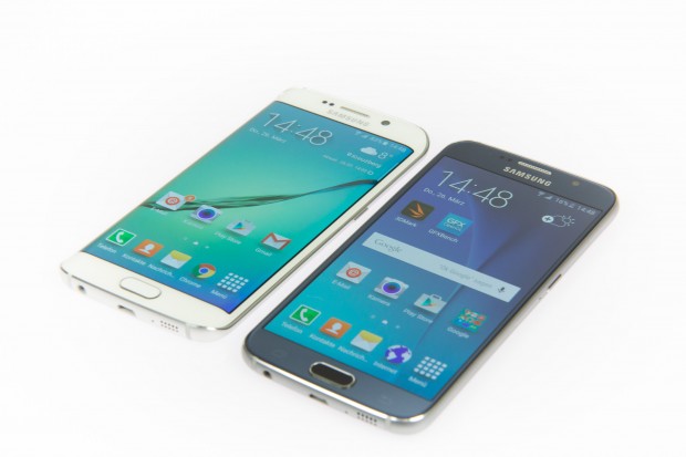 Das Galaxy S6 Edge im Vergleich zum Galaxy S6 (Bild: Martin Wolf/Golem.de)