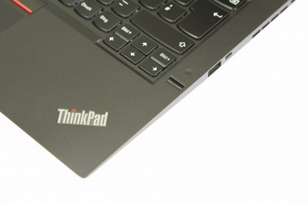 Lenovo Thinkpad X1 Carbon 2015 (Bild: Martin Wolf/Golem.de)