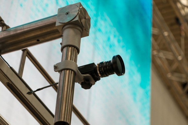 Infrarotkamers beobachten sie, ein Computer berechnet die Flugbahnen und verhindert Kollisionen. (Foto: Werner Pluta/Golem.de)