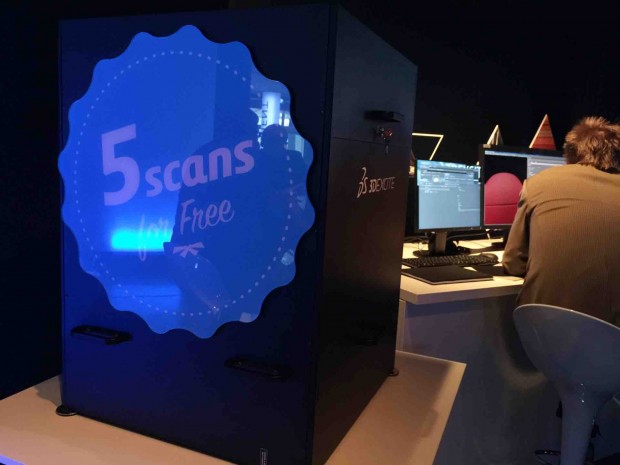 Ein neuartiger Oberf&auml;chenscanner etwa f&uuml;r Leder oder Stoff (Foto: Peter Steinlechner/Golem.de)