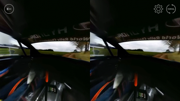 In Hyundai VR+ f&auml;hrt der Nutzer in einem Rennwagen mit. (Screenshot: Golem.de)