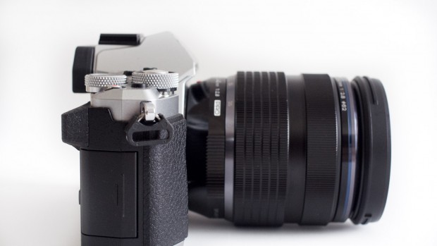 Olympus OM-D E-M5 Mark II (Bild: Andreas Donath)