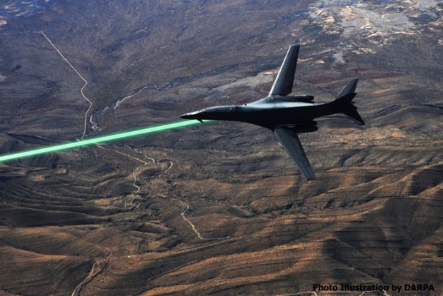 ...eine B-1B mit Laserwaffe. Damit sollen Ziele am Boden bek&auml;mpft werden. (Illustration: Darpa)