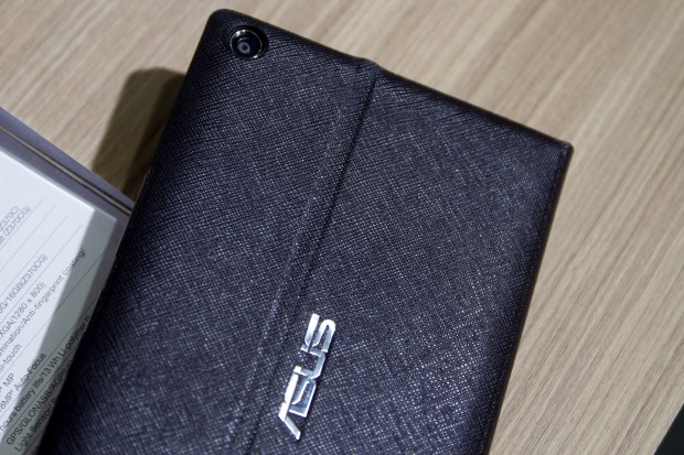 Das Audio Cover im zugeklappten Zustand (Bild: Tobias K&ouml;ltzsch/Golem.de)