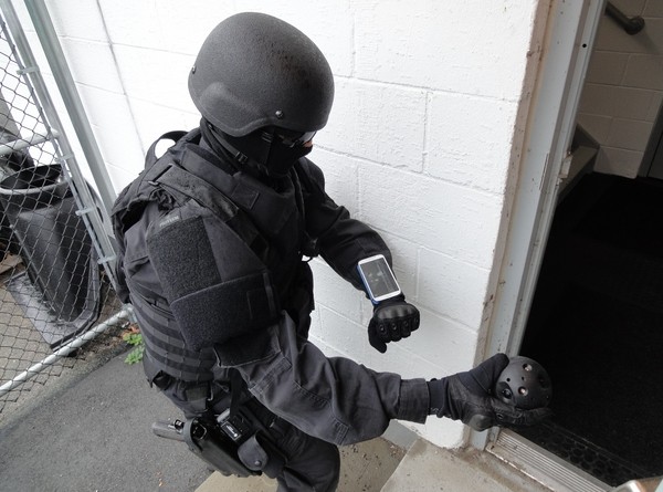 Die Explorer im Einsatz (Bild: Bounce Imaging)