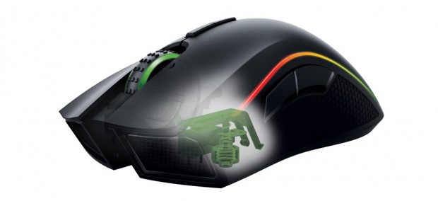 Nur die drahtlose Mamba bietet justierbare Druckpunkte für beide Haupttasten. (Bild: Razer)