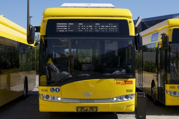 Das Anzeigedisplay flimmert sichtbar. Bei kurzen Verschlusszeiten ist es schwer erkennbar. (Foto: Andreas Sebayang/Golem.de)