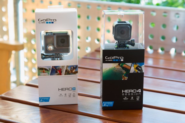 Die beiden neu angek&uuml;ndigten Gopro-Modelle: die Hero+ LCD und die Hero 4 Session (Bild: Martin Wolf/Golem.de)