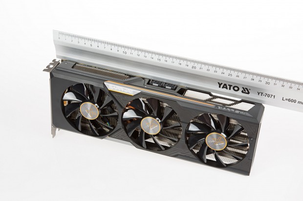 Sapphire Radeon R9 Fury Tri-X (Bild: Martin Wolf/Golem.de)