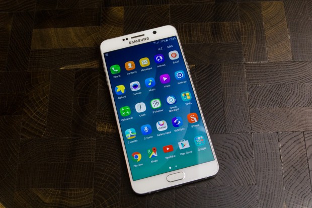 Das neue Galaxy Note 5 (Bild: Tobias Költzsch/Golem.de)