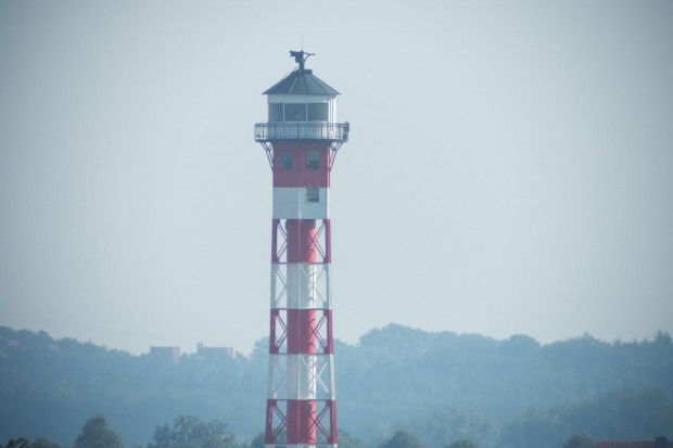Das von uns getestete Spektiv hat einen Brennweitenbereich von 900 ... (Foto: Werner Pluta/Golem.de)