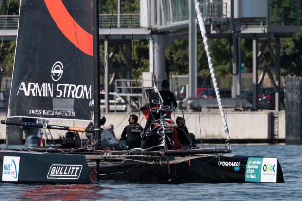 ... hat die Mannschaft von Armin Strom schon das Vorsegel eingeholt. (Foto: Werner Pluta/Golem.de)