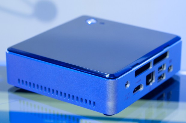 Von außen zeigt sich allerdings kein sichtbarer Unterschied, der auf Skylake hinweisen würde. (Foto: Andreas Sebayang/Golem.de)