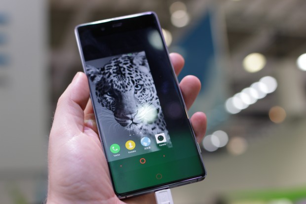 Das Nubia Z9 von ZTE (Bild: Michael Wieczorek/Golem.de)