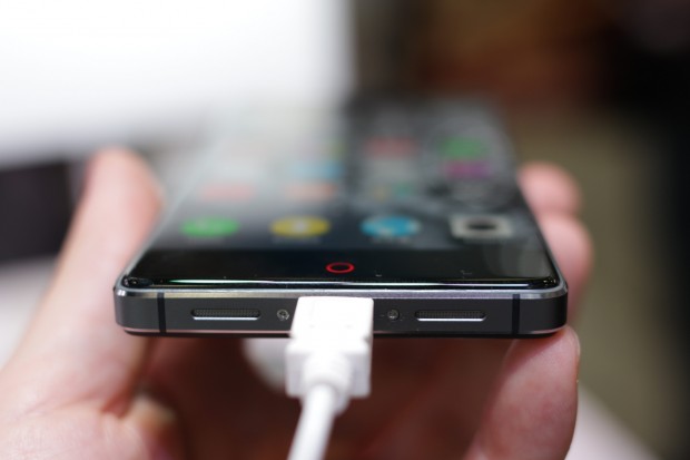 Das Nubia Z9 von ZTE (Bild: Michael Wieczorek/Golem.de)