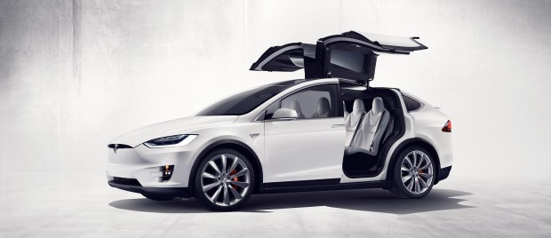 Suv Tesla Model X Kommt In Etwa 3 2 Sekunden Auf Tempo 100