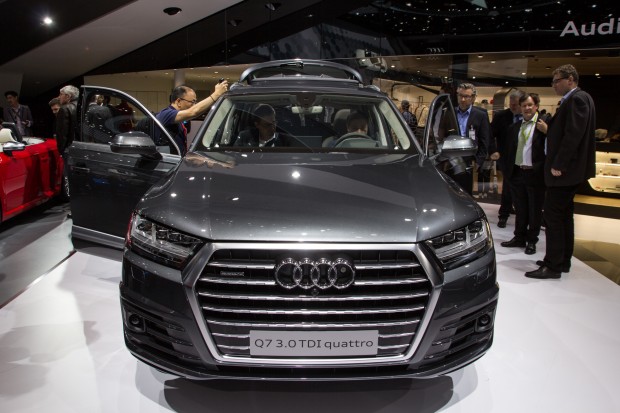 Audi setzt neben eigenen Anwendungen ebenfalls auf Carplay und Android Auto. (Bild: Tobias K&ouml;ltzsch/Golem.de)