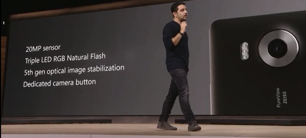 Microsoft stellt Lumia 950 und Lumia 950 XL vor. (Screenshot Golem.de)