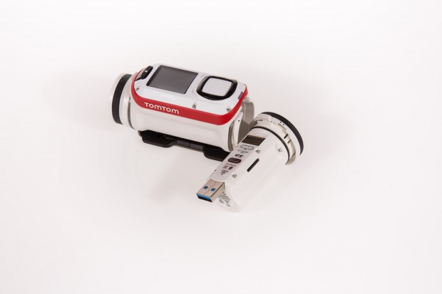 Die Kombination aus USB-Stick und Akku ist eindeutig ein Argument für die Bandit. (Bild: Martin Wolf/Golem.de)