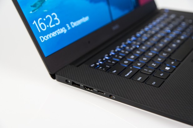 Netzteil-Stromanschluss, USB-3.0-A, HDMI 1.4, USB-3.1-C und Kopfhöreranschluss (Bild: Martin Wolf/Golem.de)