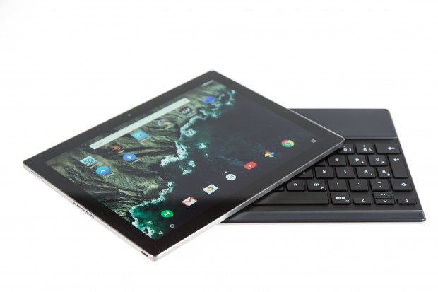 Das Pixel C und die Tastatur (Bild: Martin Wolf/Golem.de)