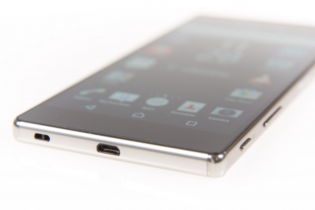 Tatsächlich kann das Xperia Z5 Premium kaum Inhalte in 4K darstellen. (Bild: Martin Wolf/Golem.de)