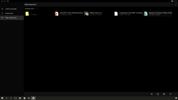 Über USB-Datenträger können wir externe Inhalte einbinden. (Screenshot: Golem.de)