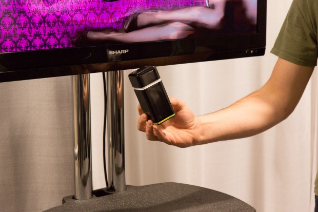 Tangible Display bringt reale Dinge auf den Bildschirm. (Bild: Martin Wolf/Golem.de)